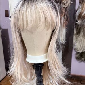 Blonde Layered Synthetic Wig with Bangs - Women's Hair Wig
